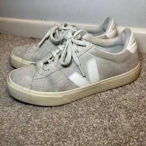 Veja Women’s US Size 7 Grey Suede Sneaker